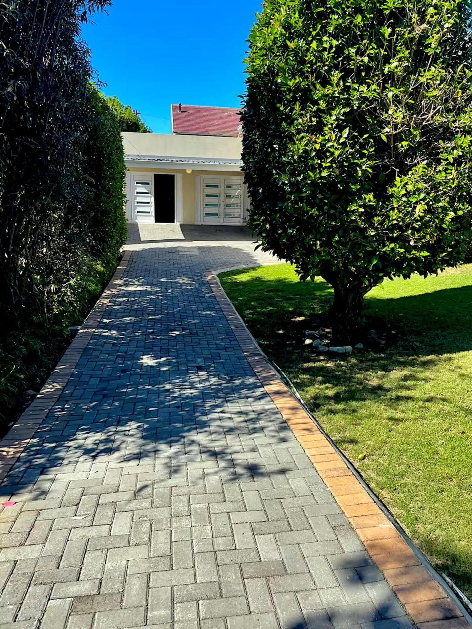 Munro Suites Port Elizabeth Ngoại thất bức ảnh